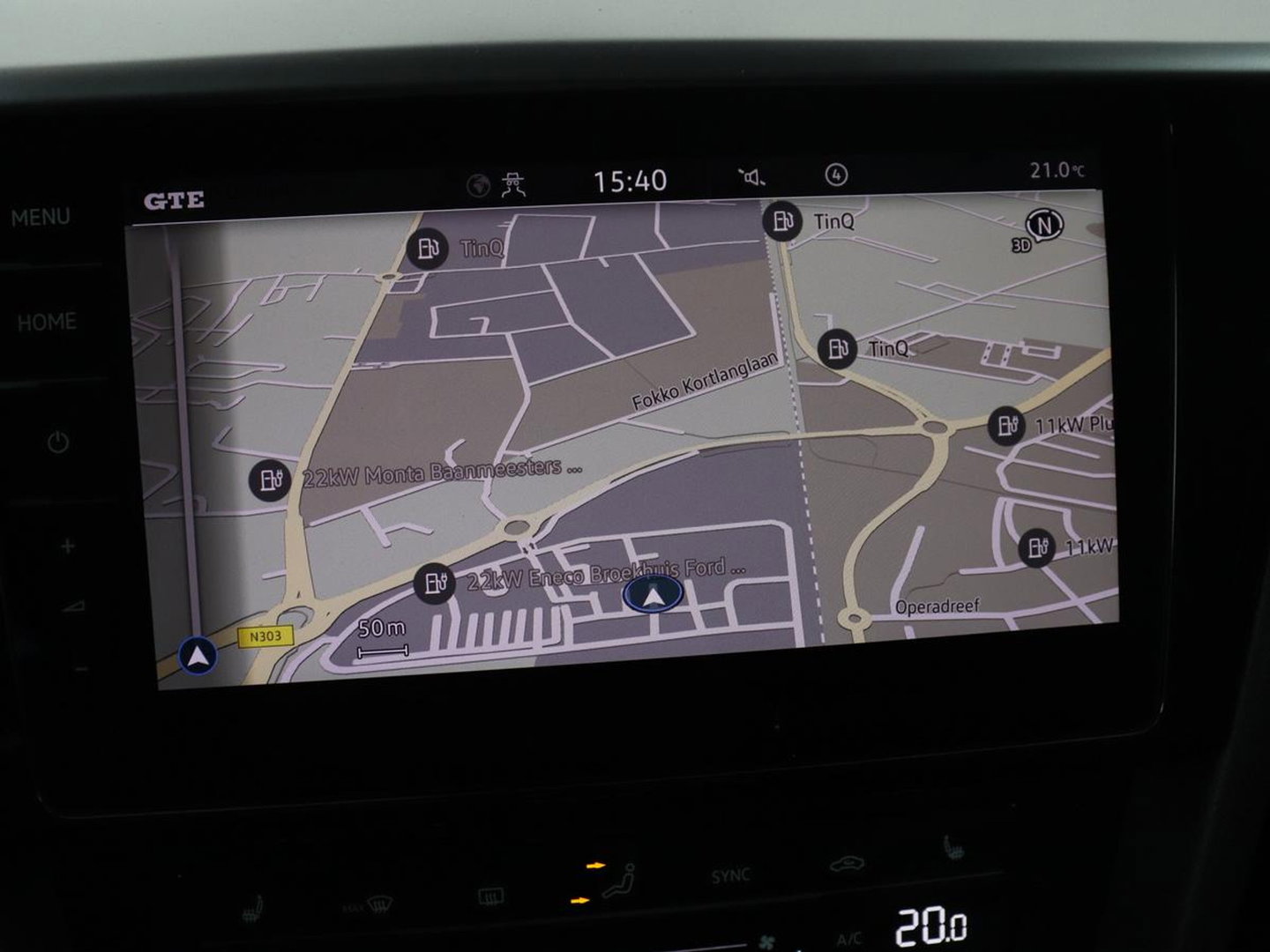 Volkswagen Arteon 1.4 TSI eHybrid R-Line Business+ | SOH 90,1% | Leder | Adaptive cruise | Trekhaak | Dodehoek detectie | Stuur/stoel verwarming | Park assist | Carplay | Full LED