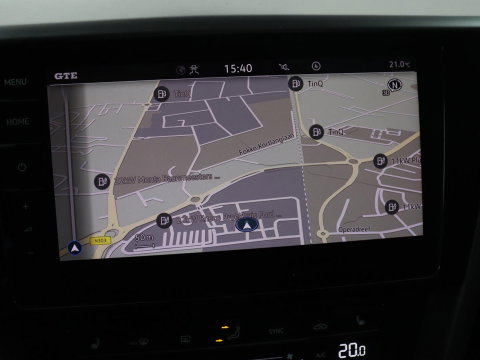Volkswagen Arteon 1.4 TSI eHybrid R-Line Business+ | SOH 90,1% | Leder | Adaptive cruise | Trekhaak | Dodehoek detectie | Stuur/stoel verwarming | Park assist | Carplay | Full LED