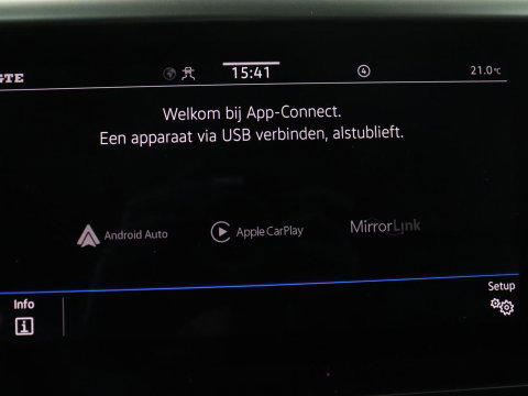 Volkswagen Arteon 1.4 TSI eHybrid R-Line Business+ | SOH 90,1% | Leder | Adaptive cruise | Trekhaak | Dodehoek detectie | Stuur/stoel verwarming | Park assist | Carplay | Full LED