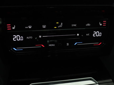 Volkswagen Arteon 1.4 TSI eHybrid R-Line Business+ | SOH 90,1% | Leder | Adaptive cruise | Trekhaak | Dodehoek detectie | Stuur/stoel verwarming | Park assist | Carplay | Full LED