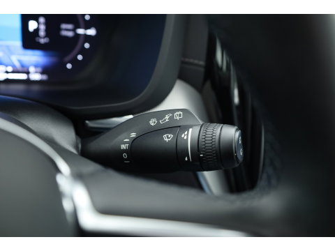 Volvo XC60 2.0 T8 Plug-in hybrid AWD Ultimate Dark | Bowers & Wilkins | 360 camera |  Head-up | Stoel + stuurverw. |