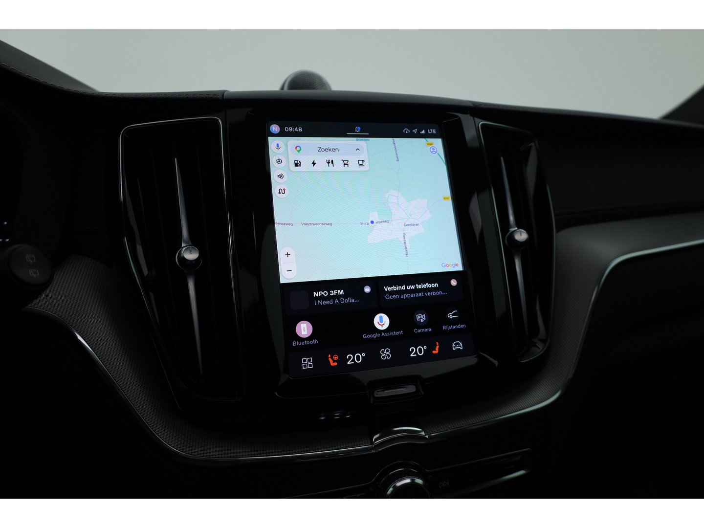 Volvo XC60 2.0 T8 Plug-in hybrid AWD Ultimate Dark | Bowers & Wilkins | 360 camera |  Head-up | Stoel + stuurverw. |