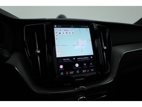 Volvo XC60 2.0 T8 Plug-in hybrid AWD Ultimate Dark | Bowers & Wilkins | 360 camera |  Head-up | Stoel + stuurverw. |