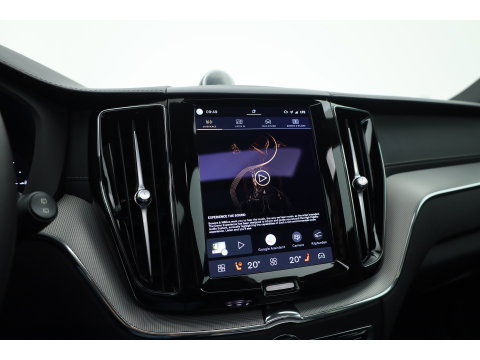 Volvo XC60 2.0 T8 Plug-in hybrid AWD Ultimate Dark | Bowers & Wilkins | 360 camera |  Head-up | Stoel + stuurverw. |