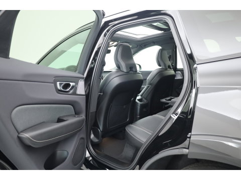 Volvo XC60 2.0 T8 Plug-in hybrid AWD Ultimate Dark | Bowers & Wilkins | 360 camera |  Head-up | Stoel + stuurverw. |