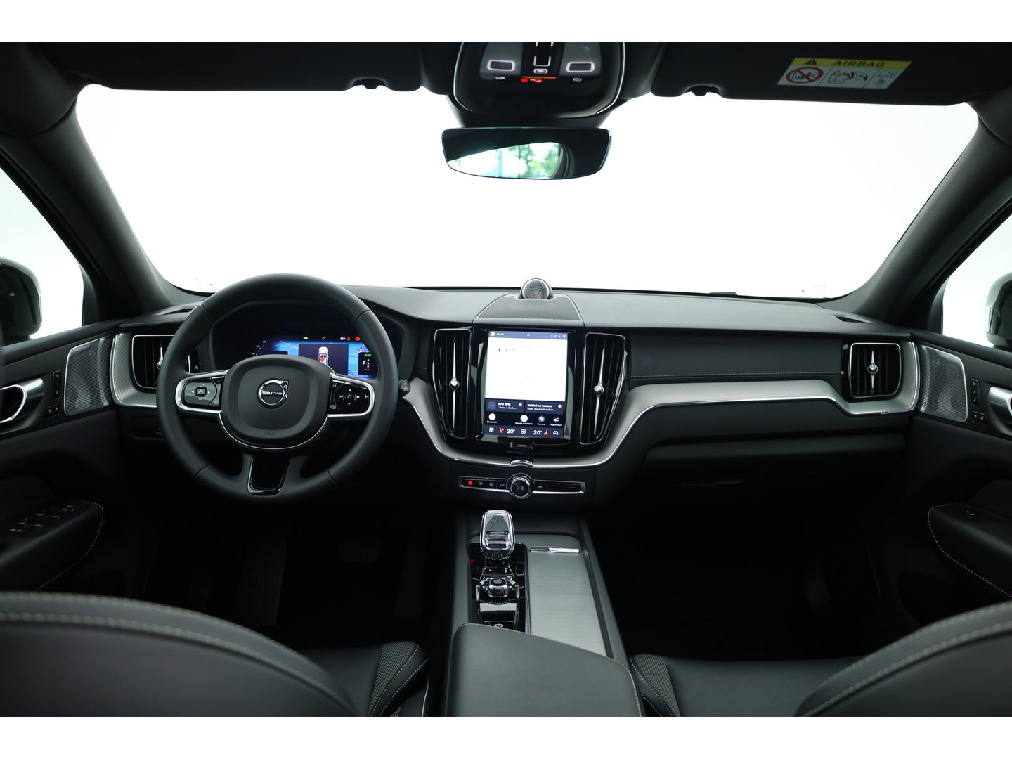 Volvo XC60 2.0 T8 Plug-in hybrid AWD Ultimate Dark | Bowers & Wilkins | 360 camera |  Head-up | Stoel + stuurverw. |