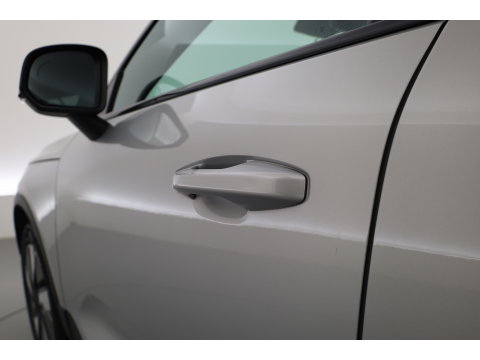 Volvo XC40 Recharge Twin Plus | 82 KWH | 535km WLTP | Trekhaak 1800kg | elek. stoelen | warmtepomp |