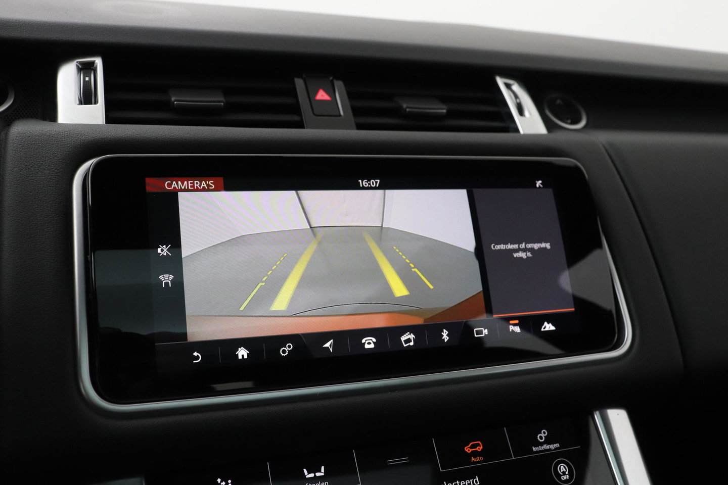 Land Rover Range Rover Sport 3.0 SDV6 HSE Dynamic | SVO Palette Orange | Luchtvering | Stoelverwarming & Ventilatie