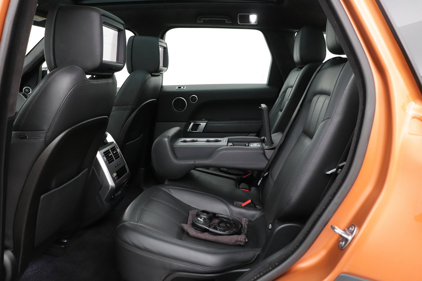 Land Rover Range Rover Sport 3.0 SDV6 HSE Dynamic | SVO Palette Orange | Luchtvering | Stoelverwarming & Ventilatie