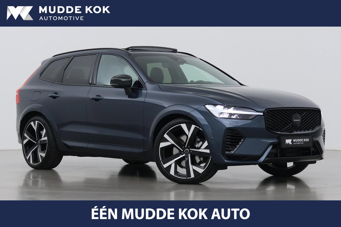 Volvo XC60 T6 Ultra Black Edition | Luchtvering | Bowers&Wilkins | Stoelventilatie | ACC | Trekhaak