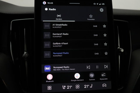 Volvo XC60 T6 Ultra Black Edition | Luchtvering | Bowers&Wilkins | Stoelventilatie | ACC | Trekhaak