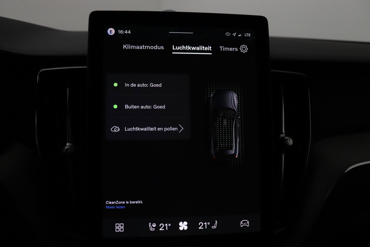 Volvo XC60 T6 Ultra Black Edition | Luchtvering | Bowers&Wilkins | Stoelventilatie | ACC | Trekhaak