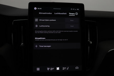 Volvo XC60 T6 Ultra Black Edition | Luchtvering | Bowers&Wilkins | Stoelventilatie | ACC | Trekhaak