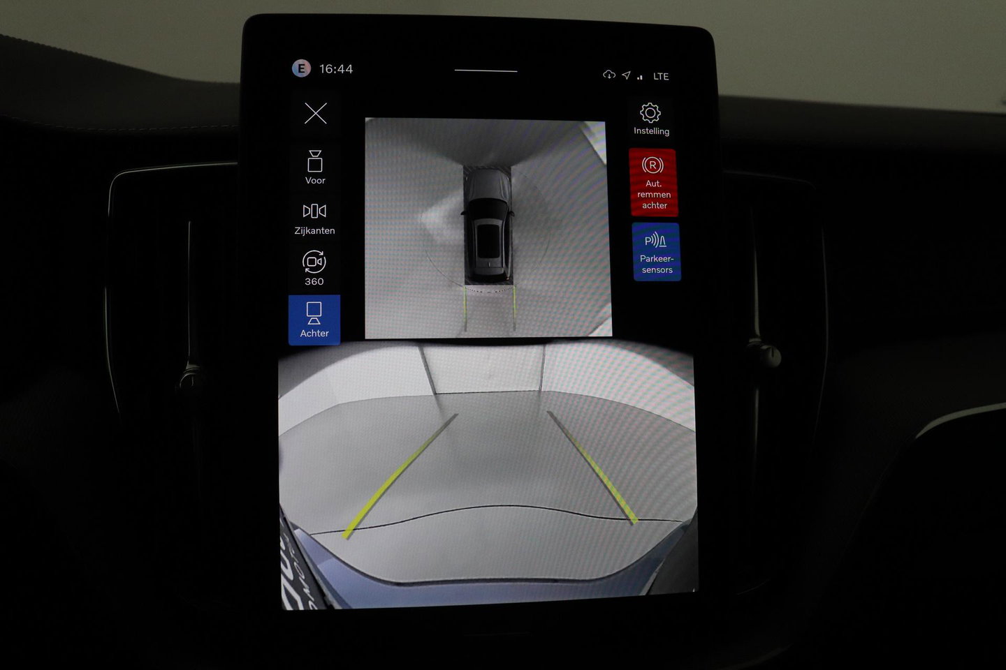 Volvo XC60 T6 Ultra Black Edition | Luchtvering | Bowers&Wilkins | Stoelventilatie | ACC | Trekhaak