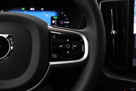 Volvo XC60 T6 Ultra Black Edition | Luchtvering | Bowers&Wilkins | Stoelventilatie | ACC | Trekhaak
