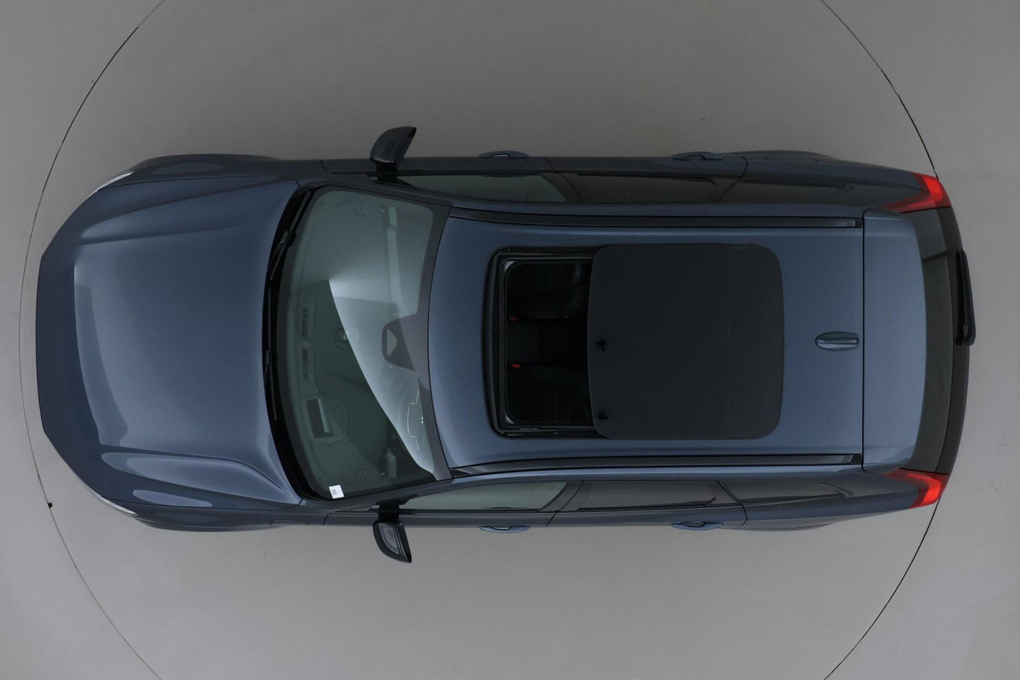 Volvo XC60 T6 Ultra Black Edition | Luchtvering | Bowers&Wilkins | Stoelventilatie | ACC | Trekhaak