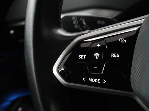 Volkswagen ID.5 Pro 77 kWh | SOH 94,1% | Apple Carplay | LED | Navigatie | Parkeerhulp |