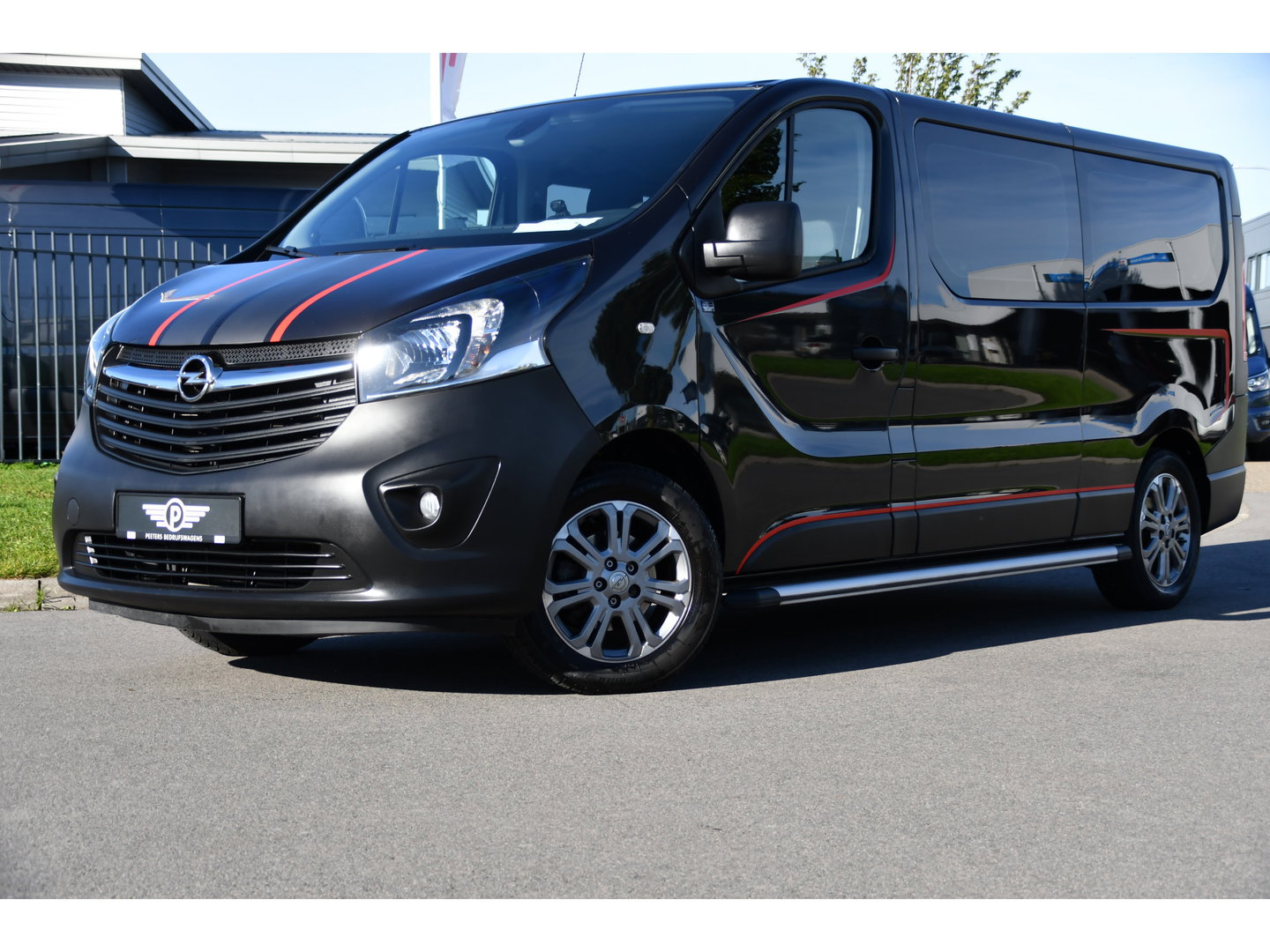 Opel Vivaro 1.6 CDTI L2H1 DC Sport Camera, Cruise, Sensoren, Airco, 125pk, Multimedia, Trekhaak, Betimmering, Uniek!