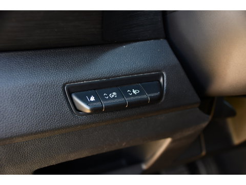 Renault Trafic 2.0 dCi 150 T29 L2H1 DC Luxe Camera, Cruise, Carplay, LED, Clima, Mulitmedia, Automaat, Trekhaak, Sensoren, Uniek!