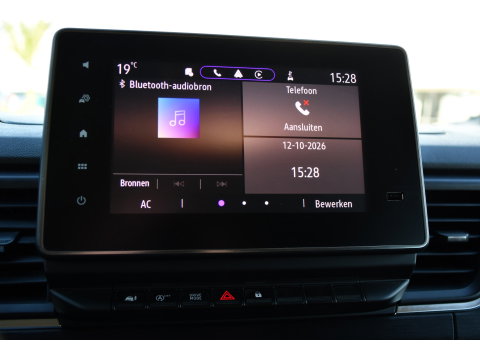 Renault Trafic 2.0 dCi 150 T29 L2H1 DC Luxe Camera, Cruise, Carplay, LED, Clima, Mulitmedia, Automaat, Trekhaak, Sensoren, Uniek!