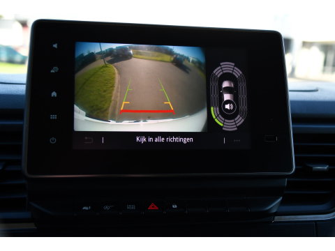 Renault Trafic 2.0 dCi 150 T29 L2H1 DC Luxe Camera, Cruise, Carplay, LED, Clima, Mulitmedia, Automaat, Trekhaak, Sensoren, Uniek!