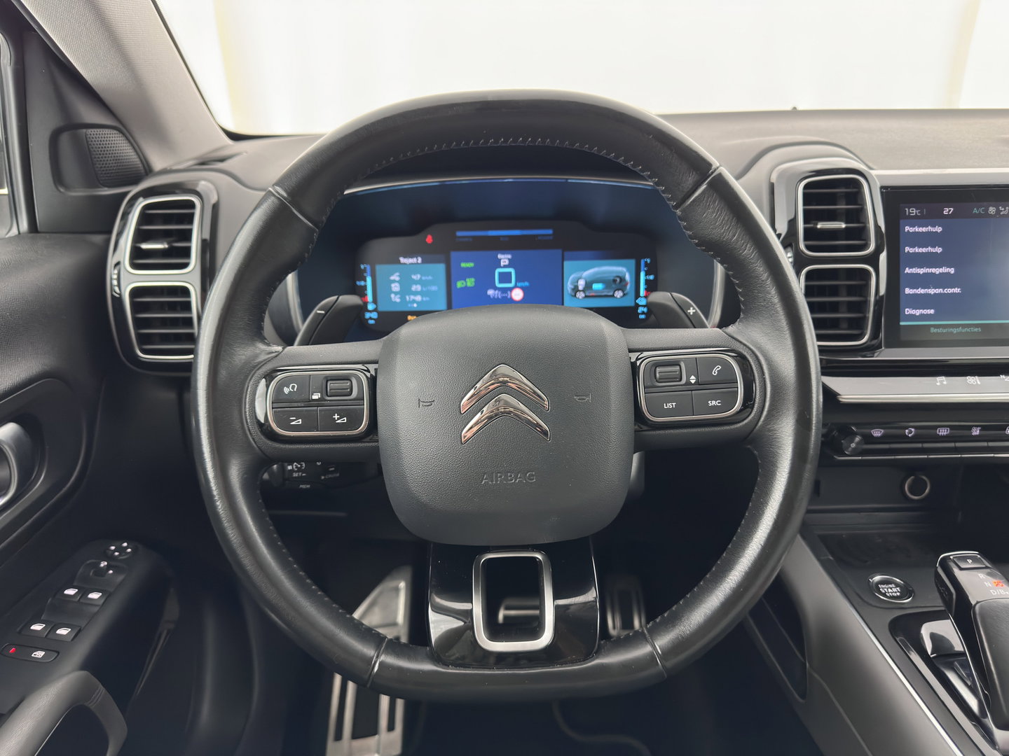 Citroën C5 Aircross 1.6 Plug-in Hybrid 225 Business Plus (Plug-in) Aut. *LEATHER-FABRIC | NAVI-FULLMAP | FULL-LED | KEYLESS | TOPVIEW | ECC | PRIVACY-GLASS | PDC | CRUISE | DAB | DIGI-COCKPIT | CARPLAY |  LANE-ASSIST | TOWBAR | 19"ALU*