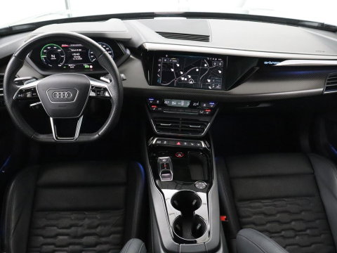 Audi e-tron GT GT 93 kWh