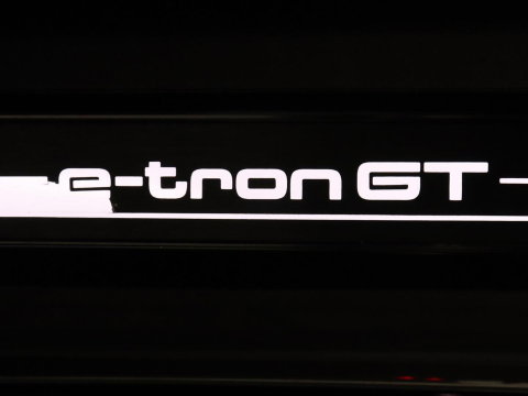Audi e-tron GT GT 93 kWh