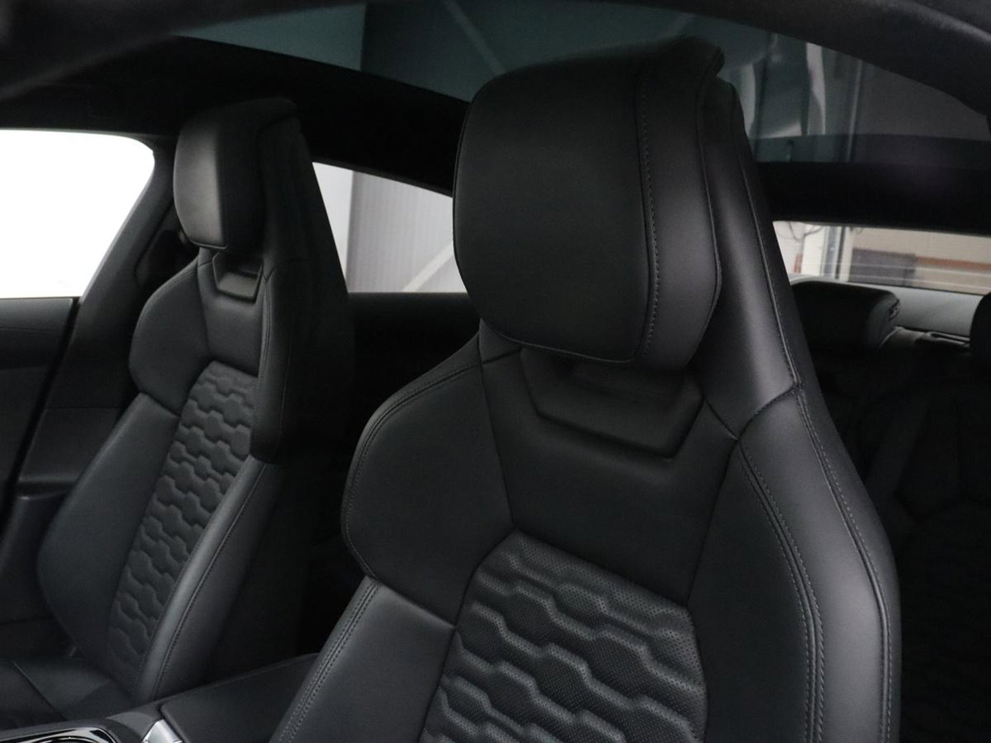 Audi e-tron GT GT 93 kWh