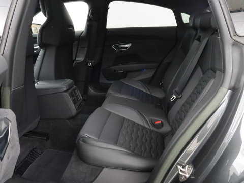 Audi e-tron GT GT 93 kWh