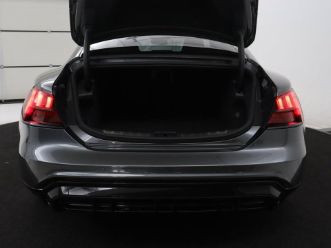 Audi e-tron GT GT 93 kWh