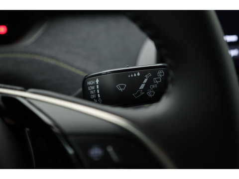 Škoda Elroq 60 Business Edition | Snel leverbaar! | Adapt. Cruise | Keyless | Winter pack | Dodehoekdet. | Camera |