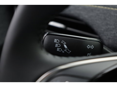 Škoda Elroq 60 Business Edition | Snel leverbaar! | Adapt. Cruise | Keyless | Winter pack | Dodehoekdet. | Camera |