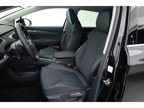 Škoda Elroq 60 Business Edition | Snel leverbaar! | Adapt. Cruise | Keyless | Winter pack | Dodehoekdet. | Camera |