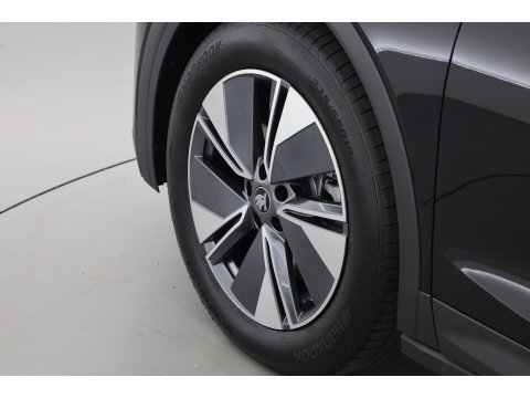 Škoda Elroq 60 Business Edition | Snel leverbaar! | Adapt. Cruise | Keyless | Winter pack | Dodehoekdet. | Camera |