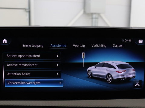 Mercedes-Benz CLA-Klasse Shooting Brake 250 e Business Solution Luxury Limited