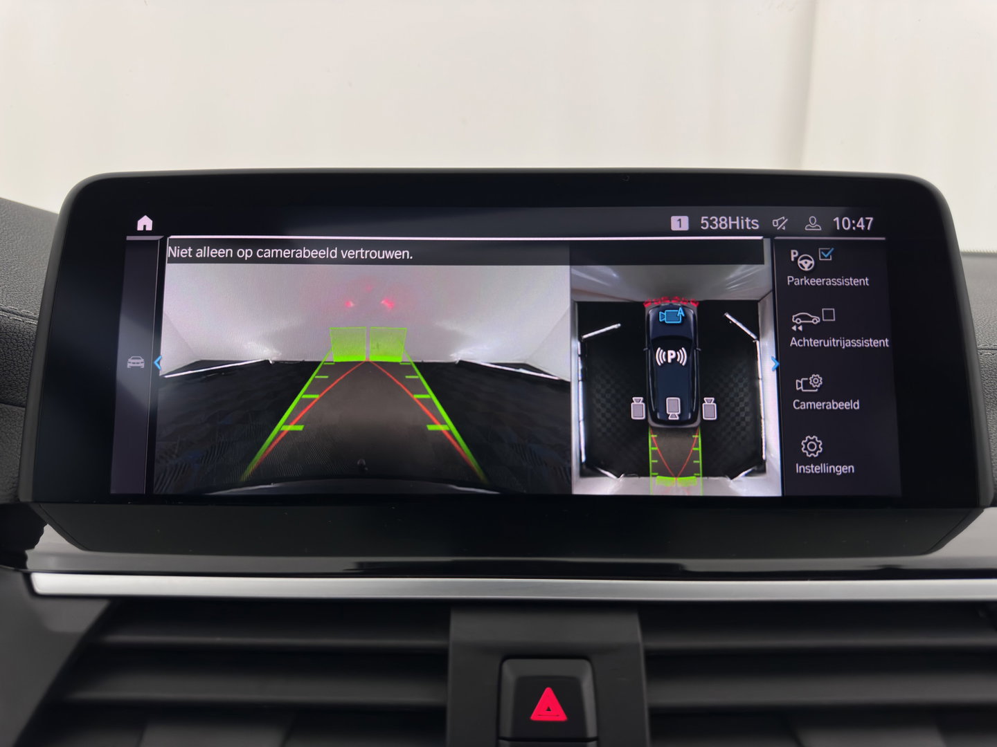 BMW iX3 High Executive 80 kWh [3-Fase-11kW] {SoH-99%} (INCL-BTW) Aut. *PANO | LEATHER | HARMAN/KARDON | ADAPTIVE-CRUISE | FULL-LED | BLINDSPOT | MEMORY-PACK | DIGI-COCKPIT | HEATED-SPORTSEATS | KEYLESS | CAMERA | DAB+ | TOWBAR | HEAD-UP | 20''AL