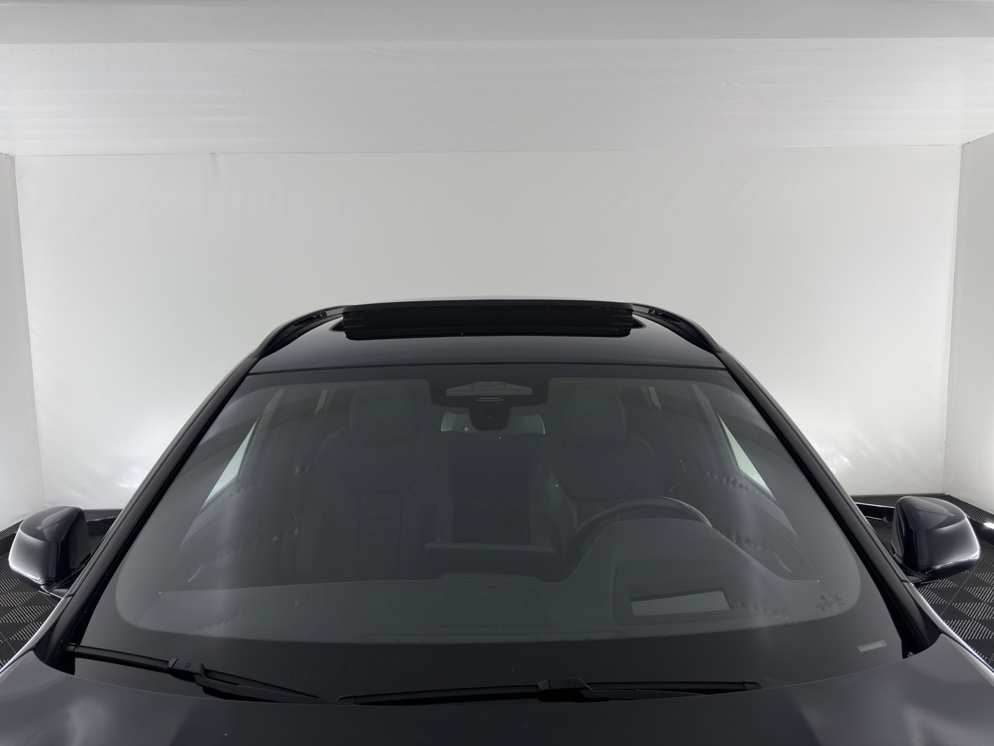 BMW iX3 High Executive 80 kWh [3-Fase-11kW] {SoH-99%} (INCL-BTW) Aut. *PANO | LEATHER | HARMAN/KARDON | ADAPTIVE-CRUISE | FULL-LED | BLINDSPOT | MEMORY-PACK | DIGI-COCKPIT | HEATED-SPORTSEATS | KEYLESS | CAMERA | DAB+ | TOWBAR | HEAD-UP | 20''AL