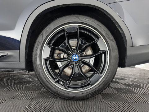 BMW iX3 High Executive 80 kWh [3-Fase-11kW] {SoH-99%} (INCL-BTW) Aut. *PANO | LEATHER | HARMAN/KARDON | ADAPTIVE-CRUISE | FULL-LED | BLINDSPOT | MEMORY-PACK | DIGI-COCKPIT | HEATED-SPORTSEATS | KEYLESS | CAMERA | DAB+ | TOWBAR | HEAD-UP | 20''AL