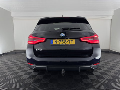 BMW iX3 High Executive 80 kWh [3-Fase-11kW] {SoH-99%} (INCL-BTW) Aut. *PANO | LEATHER | HARMAN/KARDON | ADAPTIVE-CRUISE | FULL-LED | BLINDSPOT | MEMORY-PACK | DIGI-COCKPIT | HEATED-SPORTSEATS | KEYLESS | CAMERA | DAB+ | TOWBAR | HEAD-UP | 20''AL