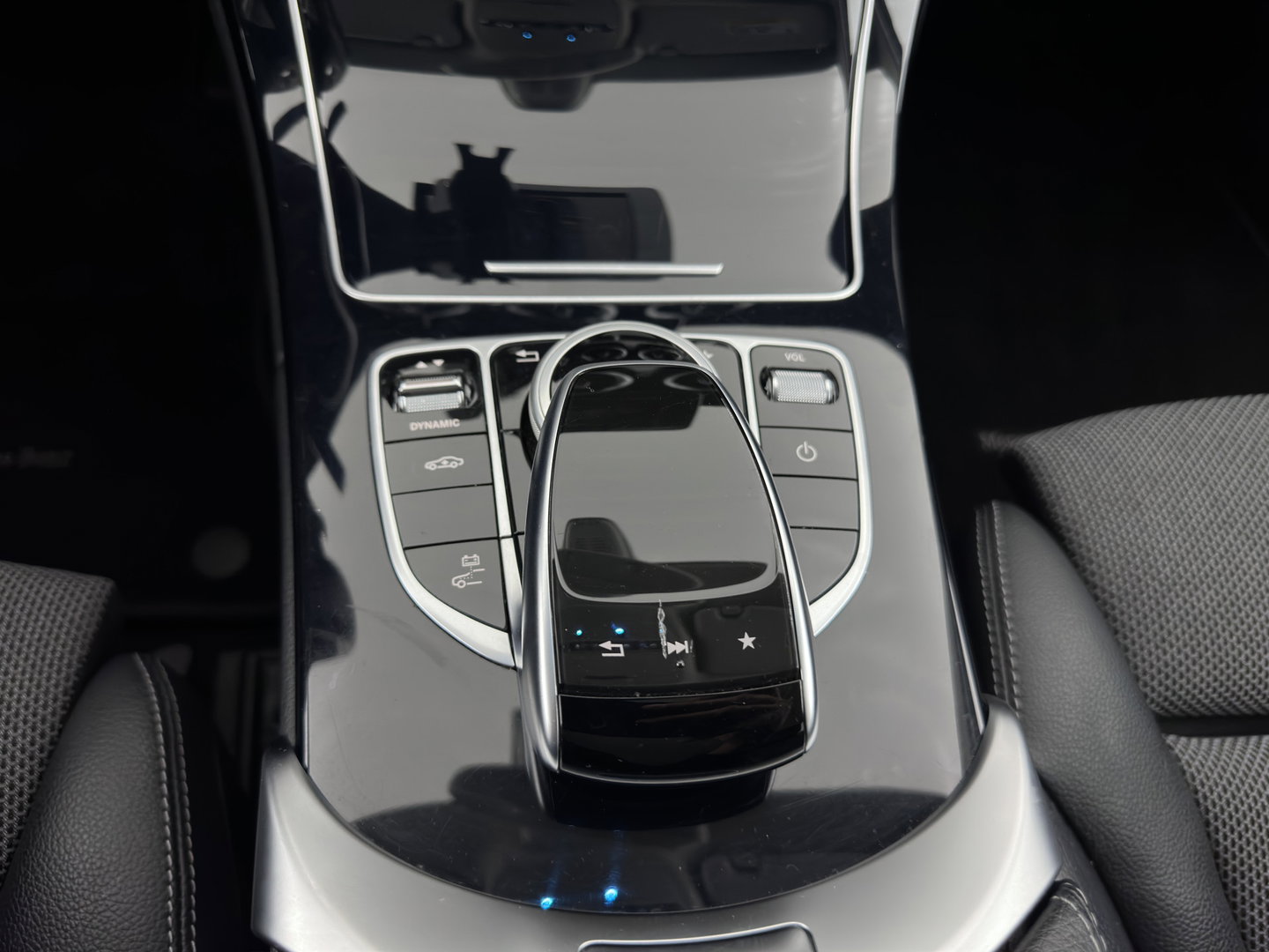Mercedes-Benz C-Klasse 350 e Lease Edition (Plug-in) Aut. *FULL-LED | SPORTSEATS | NAVI-FULLMAP | AMBIENT-LIGHT | AIRMATIC | PRIVACY-GLASS | ECC | PDC | CRUISE | 17''ALU*