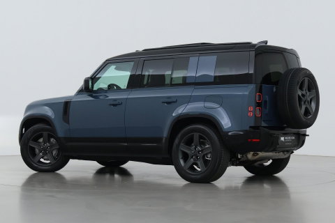 Land Rover Defender 110 P300e X-Dynamic SE | FACELIFT | Luchtvering | ClearSight | Black Pack | Panoramadak | Trekhaak | 360° Camera | Koelbox | ACC