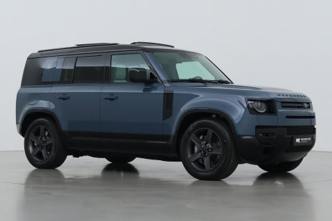 Land Rover Defender 110 P300e X-Dynamic SE | FACELIFT | Luchtvering | ClearSight | Black Pack | Panoramadak | Trekhaak | 360° Camera | Koelbox | ACC