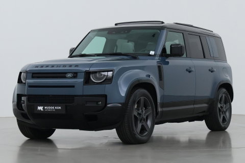 Land Rover Defender 110 P300e X-Dynamic SE | FACELIFT | Luchtvering | ClearSight | Black Pack | Panoramadak | Trekhaak | 360° Camera | Koelbox | ACC