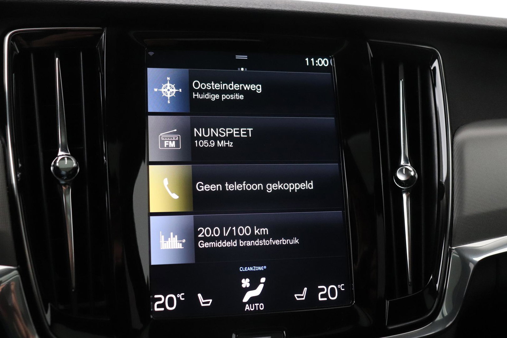 Volvo V90 2.0 T6 AWD R-Design | Panoramadak | Head-Up | Pilot Assist | Camera | Stoel+Stuurverwarming | Keyless | Getint glas | ACC
