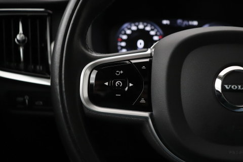 Volvo V90 2.0 T6 AWD R-Design | Panoramadak | Head-Up | Pilot Assist | Camera | Stoel+Stuurverwarming | Keyless | Getint glas | ACC