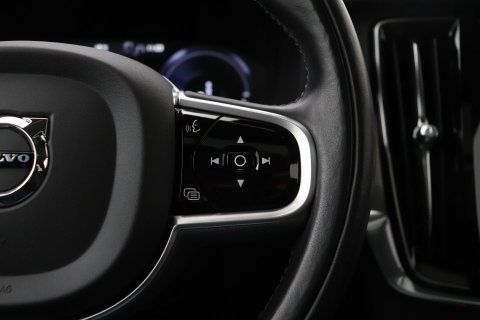 Volvo V90 2.0 T6 AWD R-Design | Panoramadak | Head-Up | Pilot Assist | Camera | Stoel+Stuurverwarming | Keyless | Getint glas | ACC