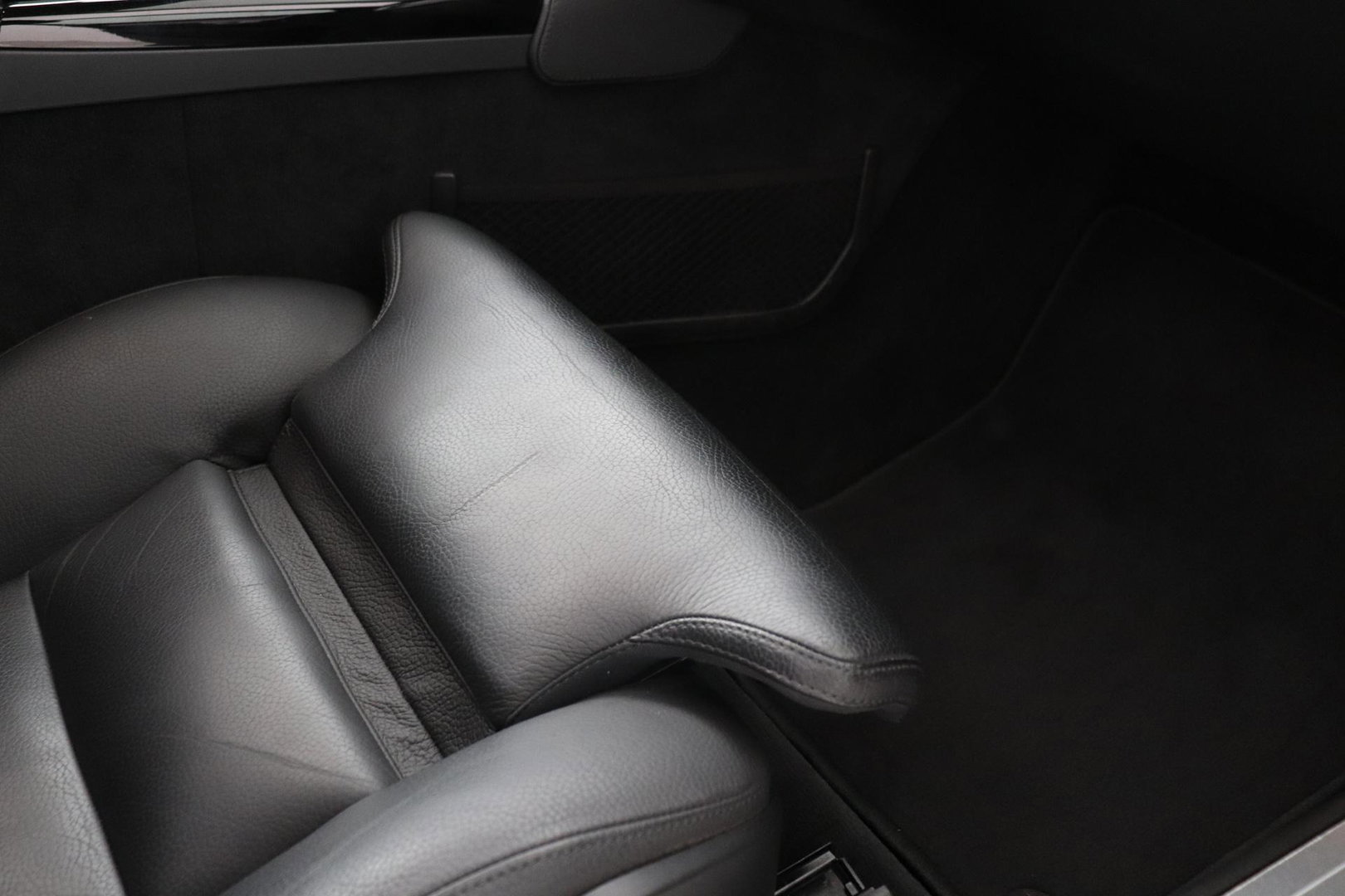 Volvo V90 2.0 T6 AWD R-Design | Panoramadak | Head-Up | Pilot Assist | Camera | Stoel+Stuurverwarming | Keyless | Getint glas | ACC