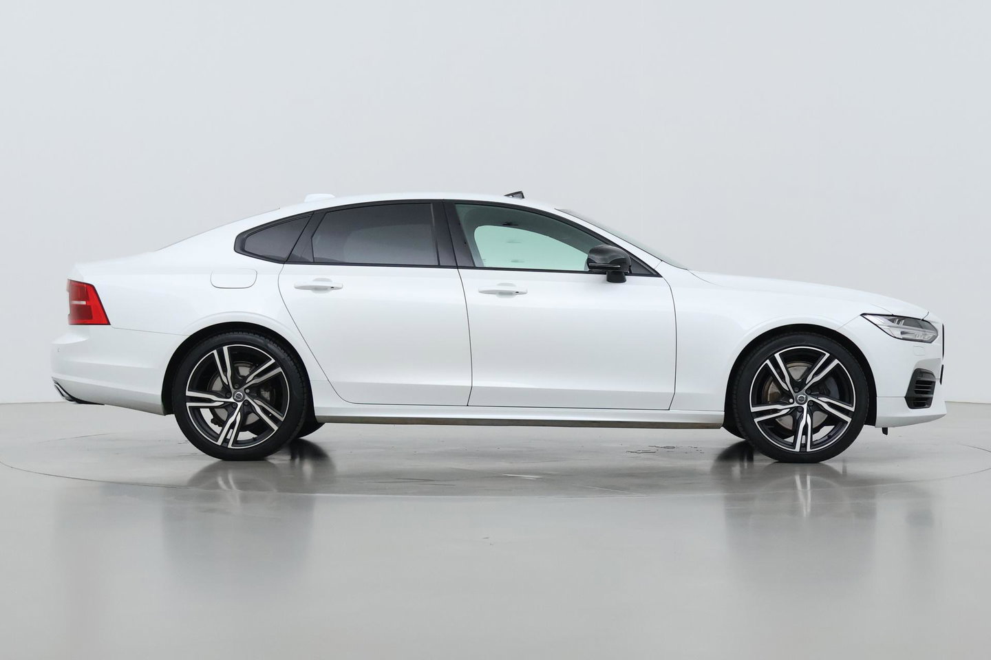 Volvo S90 2.0 T8 AWD Inscription | Bowers&Wilkins | Schuifdak | BLIS | Head-up | Trekhaak