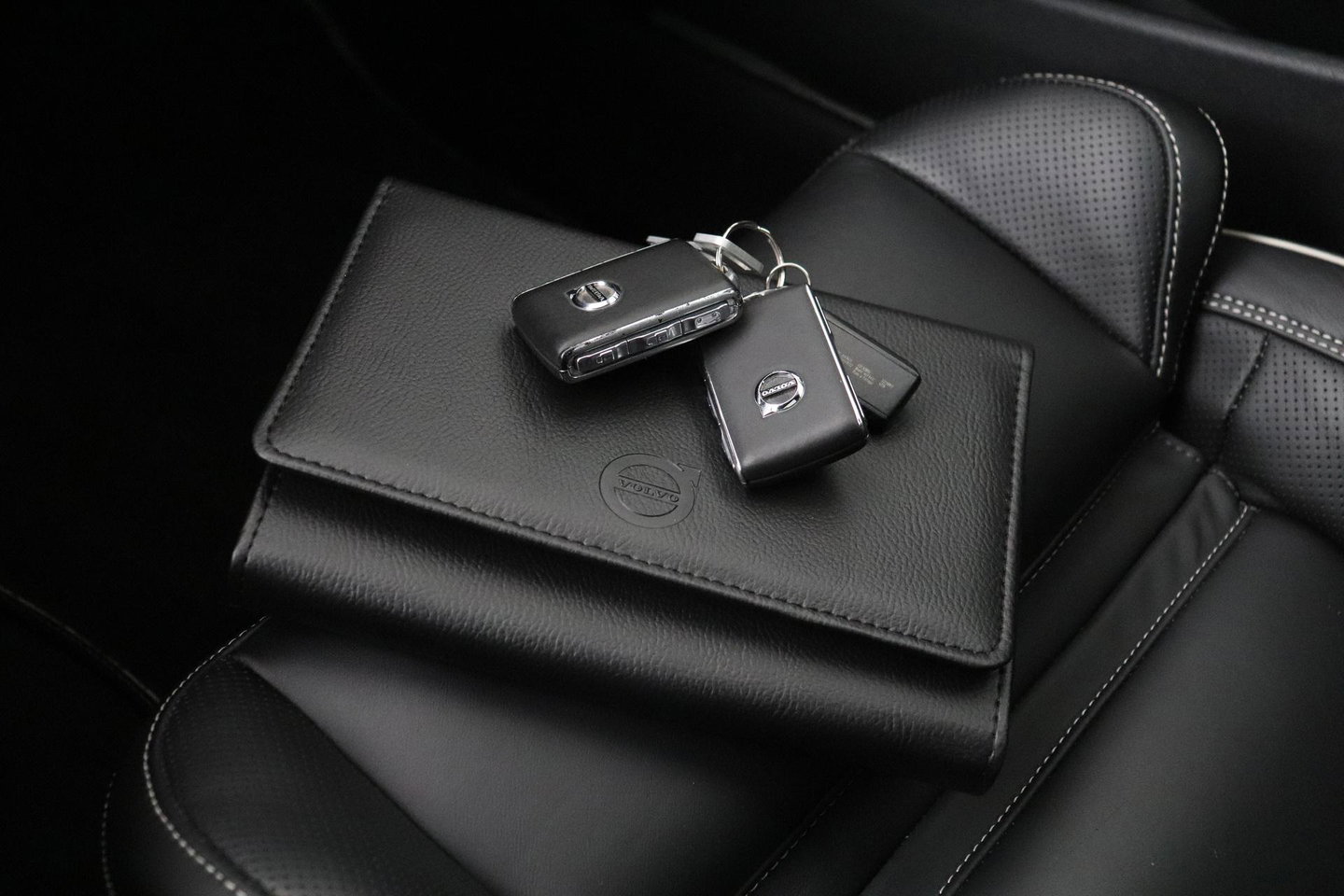 Volvo S90 2.0 T8 AWD Inscription | Bowers&Wilkins | Schuifdak | BLIS | Head-up | Trekhaak